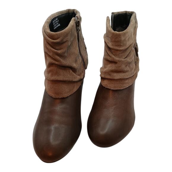 Clarks Artisan Trolley Brown Leather Tan Suede Strap Buckle Booties Womens 8.5M - Picture 1 of 10